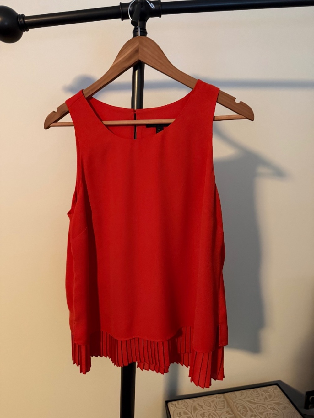 Banana Republic Orange Sleeveless Accordion Tiered Pleated Hem Blouse Top